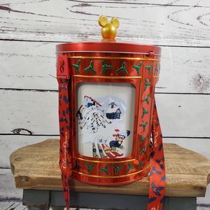 DISNEY PARKS EXCLUSIVE CHRISTMAS 2022 LTD EDITION MUSICAL TIN POPCORN BUCKET NEW